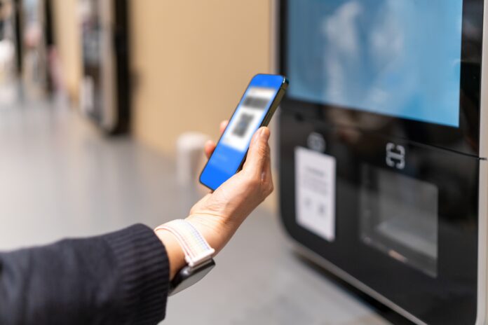 real-time payment, fintech qr code mobile
