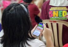 PLDT, Smart use AI and mobile tech to support persons with disabilities in Manila