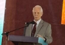 Foreign chambers say Philippine reforms lag investment needs
