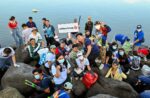 Over a thousand volunteers join Jollibee Group coastal cleanup drive Over a thousand volunteers join Jollibee Group coastal cleanup drive